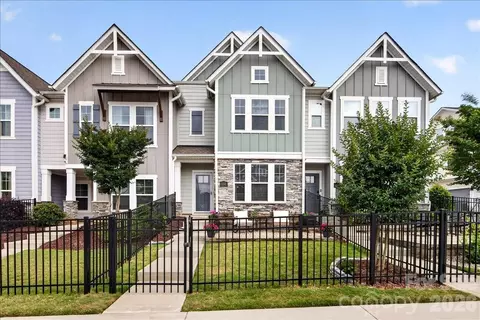 2510 Lydia Ave, Charlotte, NC 28205