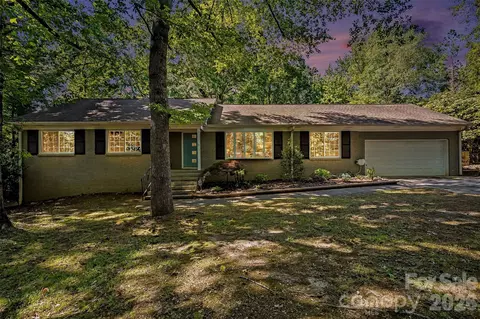 4400 Bellwood Ln, Charlotte, NC 28270