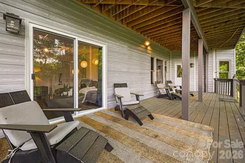 Exterior - 5 Saddle Rdg, Fletcher, NC 28732 photo 5 of 6