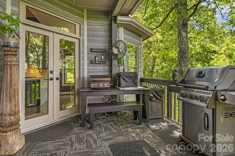 Exterior - 5 Saddle Rdg, Fletcher, NC 28732 photo 4 of 6