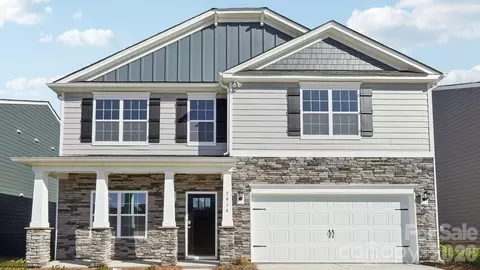 123 Ridgehaven Dr, Waynesville, NC 28786