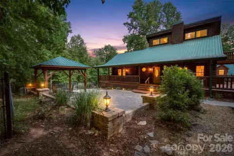 270 Cross Ridge Dr, Rutherfordton, NC 28139