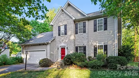 1515 Klompen Rd, Kernersville, NC 27284