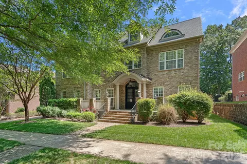 11215 Warfield Ave, Huntersville, NC 28078