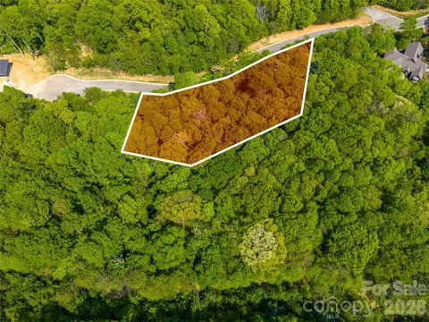 490 Barrington 121 Dr #121, Asheville, NC 28803