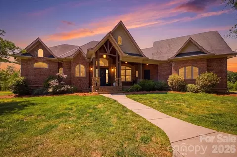 Exterior - 517 W Cj Thomas Rd, Monroe, NC 28110 photo 2 of 4