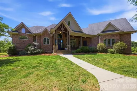Exterior - 517 W Cj Thomas Rd, Monroe, NC 28110 photo 1 of 4