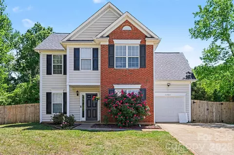 13403 Willow Falls Rd, Charlotte, NC 28215