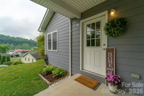 79 Harris Cir, Sylva, NC 28779 photo 3