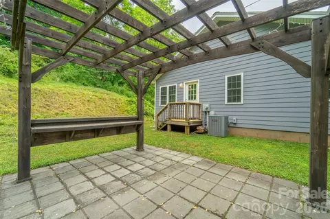 79 Harris Cir, Sylva, NC 28779 photo 24