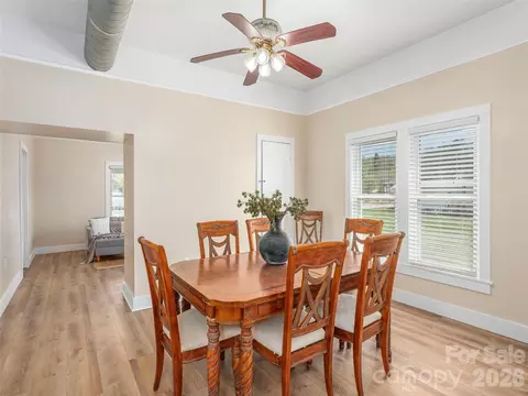 Dining - 274 Charles St, Clyde, NC 28721 photo 1 of 2