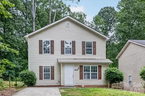 2304 Juniper Dr, Charlotte, NC 28269