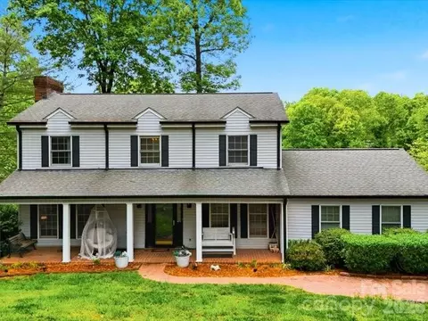 6 Woodland Cir, Granite Falls, NC 28630