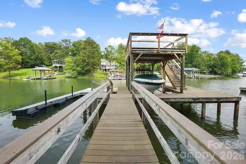 2354 Valelake Rd, York, SC 29745