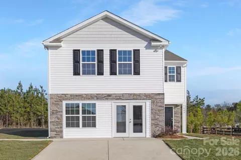 117 Lauren Ln, Hendersonville, NC 28792