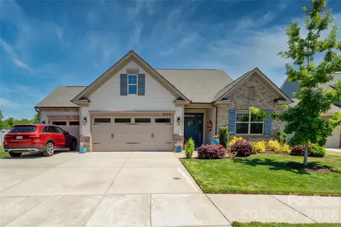 4094 Clapton Dr, Lancaster, SC 29720