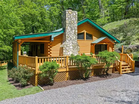 115 Sutton Ridge Rd, Burnsville, NC 28714