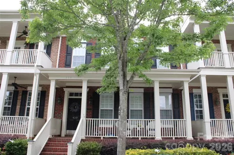 439 Ohenry Ave, Davidson, NC 28036