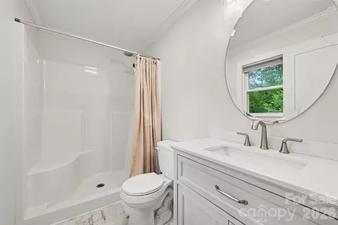 Bath - 20146 Bantam Rd, Mount Pleasant, NC 28124 photo 2 of 2