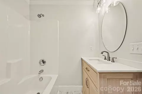Bath - 20146 Bantam Rd, Mount Pleasant, NC 28124 photo 1 of 2