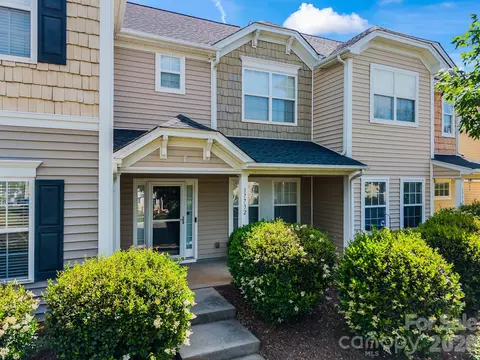 17732 Caldwell Track Dr, Cornelius, NC 28031