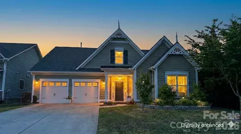 16024 Oxford Glenn Dr, Huntersville, NC 28078
