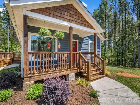 78 Ashley Ct, Mill Spring, NC 28756