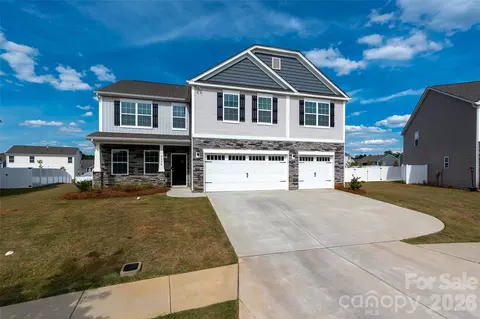 9529 Cotswood Pl, Gastonia, NC 28056