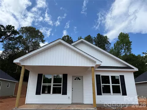 507 N Washington St, Wadesboro, NC 28170
