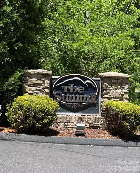 11 Summit 11 Pkwy #11, Bostic, NC 28018