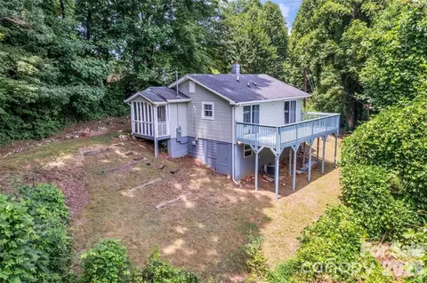 83 E View St, Marion, NC 28752