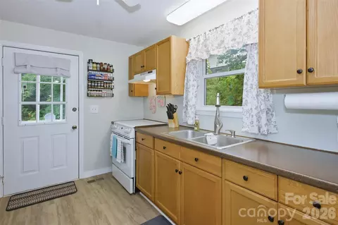 Kitchen - 83 E View St, Marion, NC 28752 photo 1 of 3