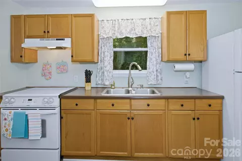 Kitchen - 83 E View St, Marion, NC 28752 photo 3 of 3
