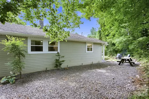 Exterior - 83 E View St, Marion, NC 28752 photo 8 of 17
