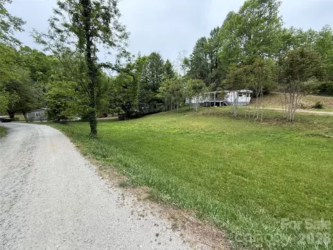 Exterior - 45 Overbrook Dr, Saluda, NC 28773 photo 2 of 4