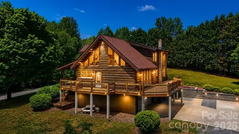 2079 Icard Ridge Rd, Taylorsville, NC 28681