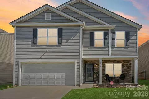 1912 Eastway Dr, Dallas, NC 28034