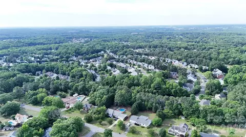 View/Area - 1689 Willowbrook Dr, Fort Mill, SC 29708 photo 3 of 3