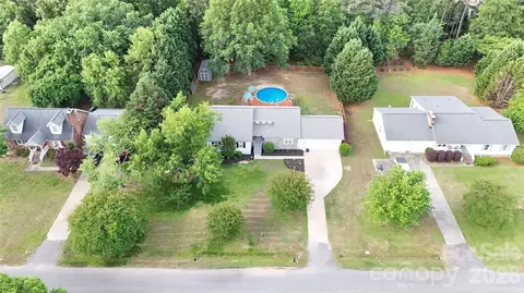 View/Area - 1689 Willowbrook Dr, Fort Mill, SC 29708 photo 1 of 3