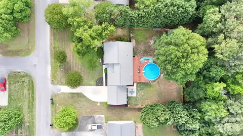 View/Area - 1689 Willowbrook Dr, Fort Mill, SC 29708 photo 2 of 3