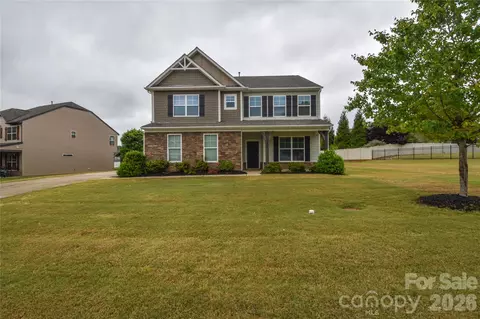7227 Adirondack Dr, Denver, NC 28037
