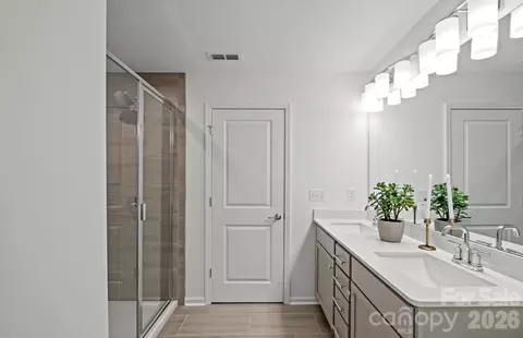 Bath - 2100 Cobble Ct, Monroe, NC 28110 photo 1 of 2