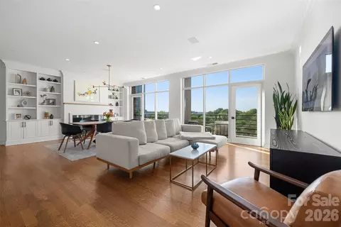 400 N Church 616 St #616, Charlotte, NC 28202