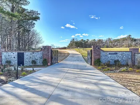 1525 Shinnville 2 Rd #2, Cleveland, NC 27013
