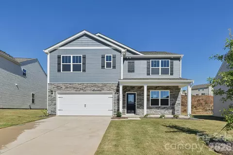 151 Farmwood Trl, Waynesville, NC 28786