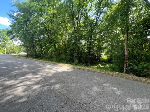 169 Glenwood Sw Dr SW, Concord, NC 28025