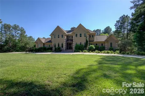 720 Ennis Rd, Waxhaw, NC 28173