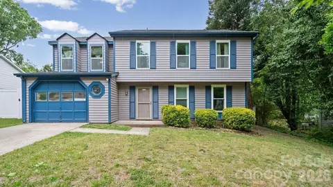 10912 Balbriggan Ct, Charlotte, NC 28262