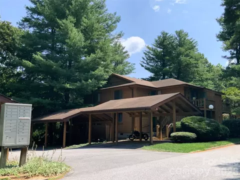 531 Courtwood 7 Ln #7, Hendersonville, NC 28739