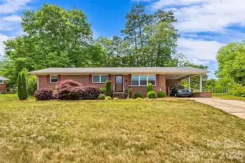 1573 11th Nw St NW, Hickory, NC 28601